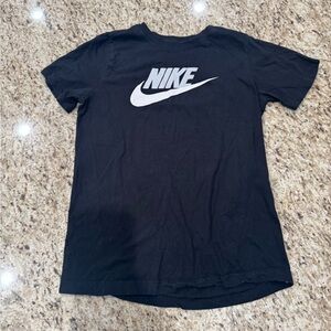 Nike Black Short Sleeve Tee with Iconic Swoosh
